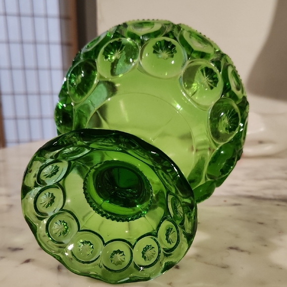 Vintage | L E Smith Moon & Stars Green Glass Pededtal...